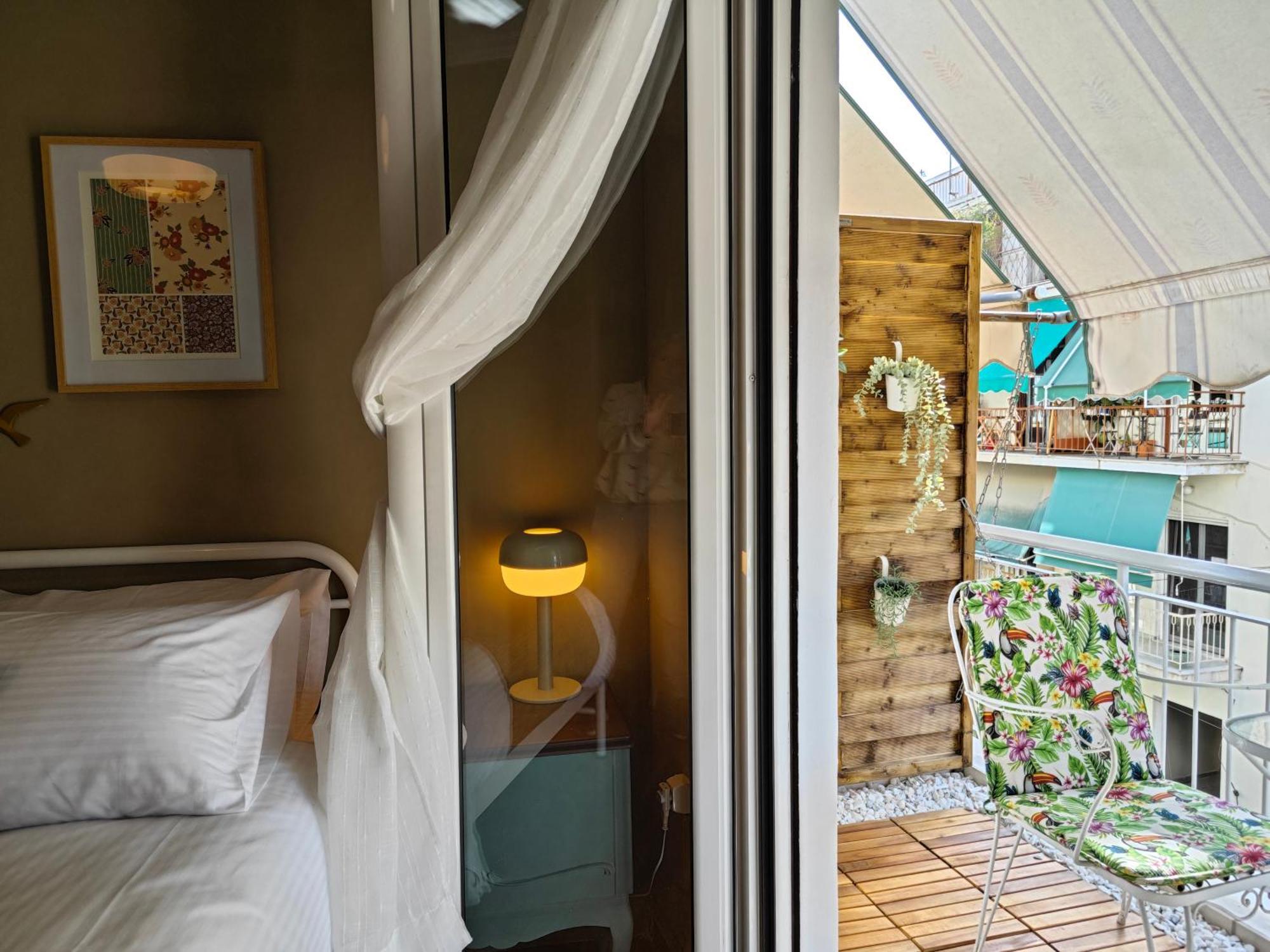 Apartmán Caravin Wanderhome Acropolis, 1 Min From Acropolis Museum Atény